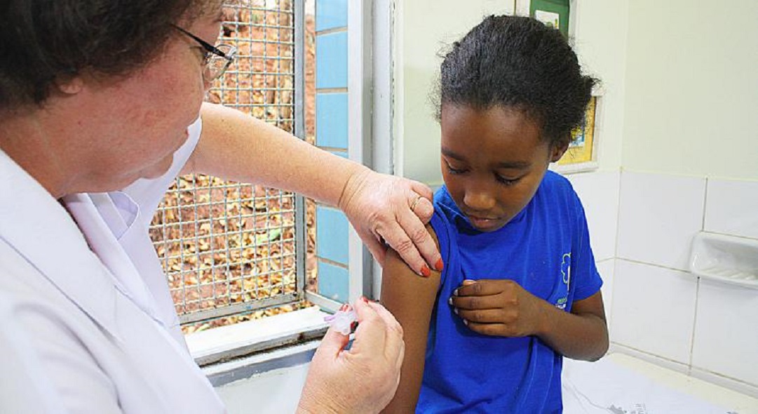 Vacinação Foto Karen MoreiraPBH.jpg (167 KB)